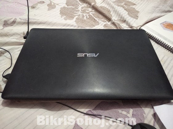 ASUS X453M মডেলের একটি ল্যাপটপ বিক্রি হবে।